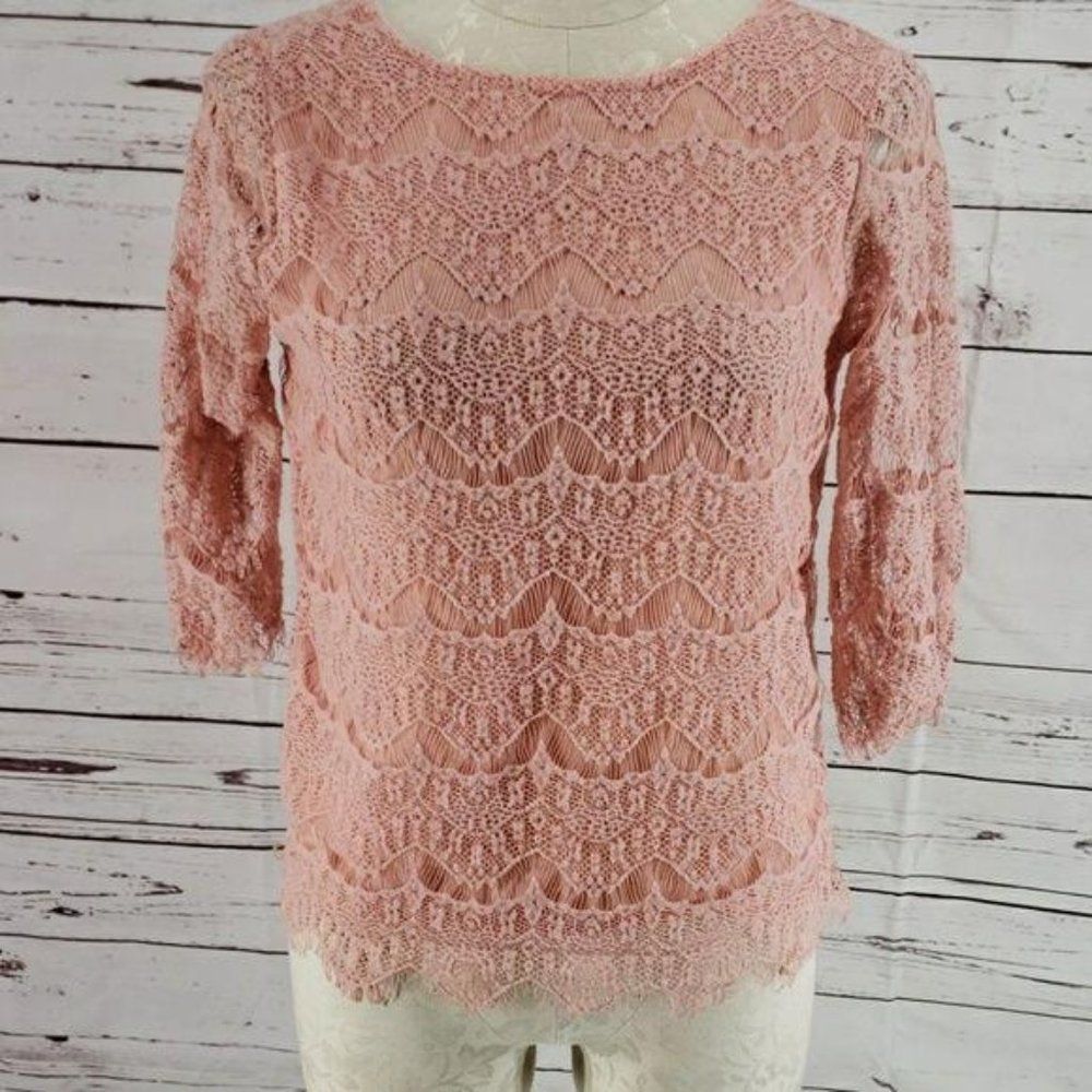 August silk small pink lace back zipper 3/4 sleeve scoop neck blouse - Picture 2 of 8